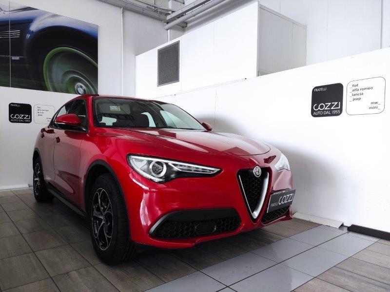 ALFA ROMEO Stelvio - Stelvio 2.2 Turbodiesel 190 CV AT8 Q4 Business