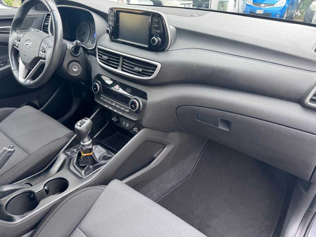 Hyundai Tucson 1.6 CRDi Exellence*EURO6*NAVI*CERCHI