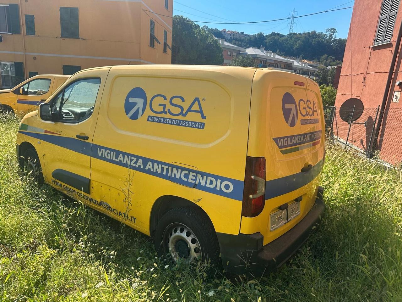 3 FURGONI OPEL COMBO
