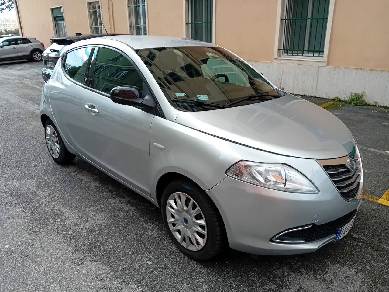 Lancia Ypsilon 1.2 69 CV 5 porte S&S