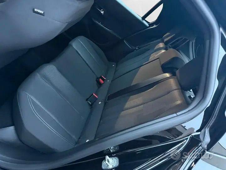 Lancia Ypsilon 1.2 MHEV HYBRID E-DCT 110cv