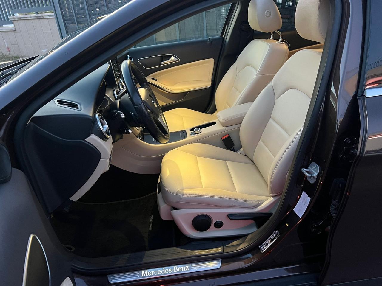 Mercedes-benz GLA 200 CDI Automatic 4Matic Sport