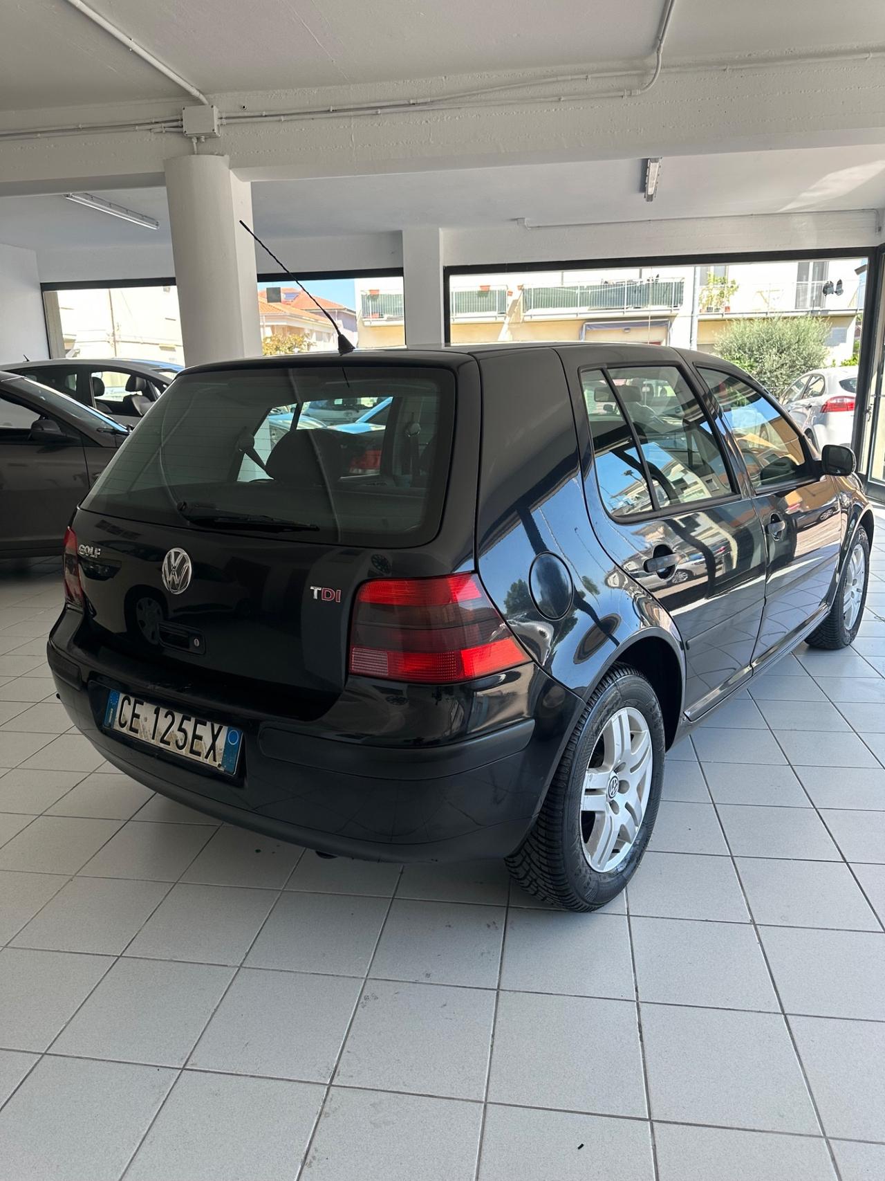 Volkswagen Golf 1.9 TDI 5p. Trendline