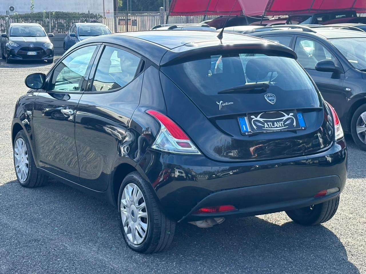 Lancia Ypsilon 1.2 69 CV 5 porte GPL Ecochic Platinum
