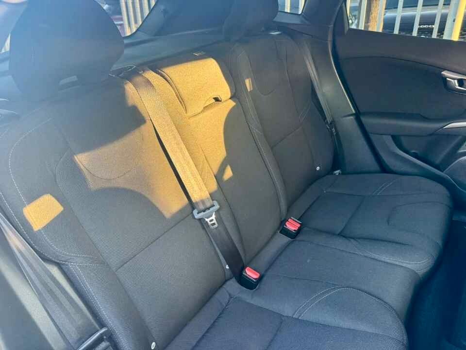 Volvo V40 2.0 D2 Inscription 120 CV