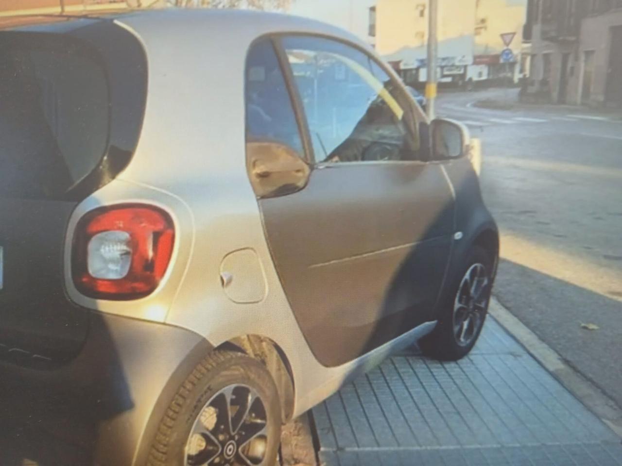 Smart ForTwo 70 1.0 Passion AUTOMATICA CON GARANZIA 12 MESI ESTENDIBILE FINO A 36 MESI!!!