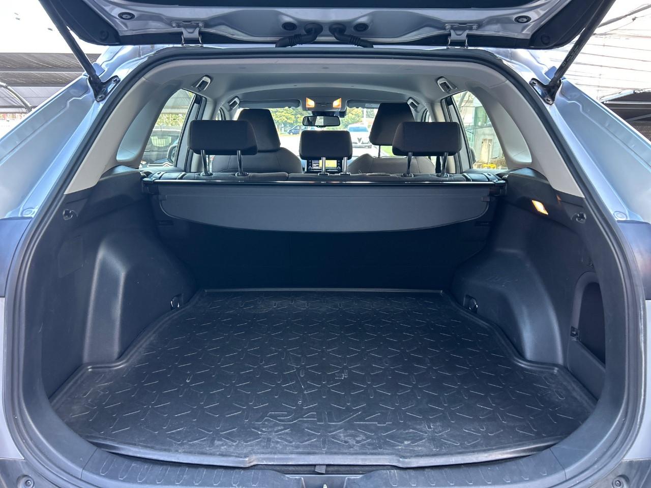 Toyota RAV4 2.5 vvt-ie h awd-i 222cv e-cvt