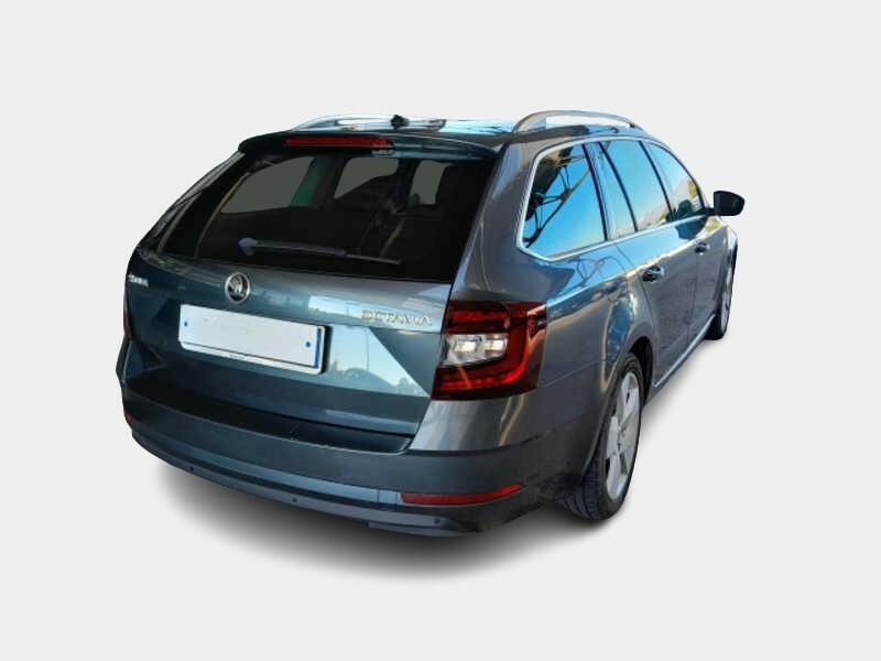 SKODA OCTAVIA WAGON 2.0 TDI STYLE DSG