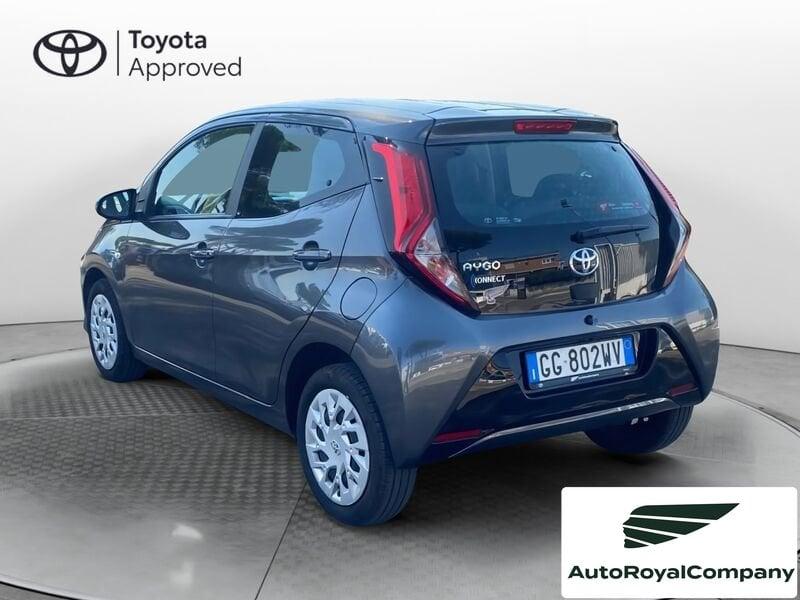 Toyota Aygo Aygo Connect 1.0 VVT-i 72 CV 5 porte x-play
