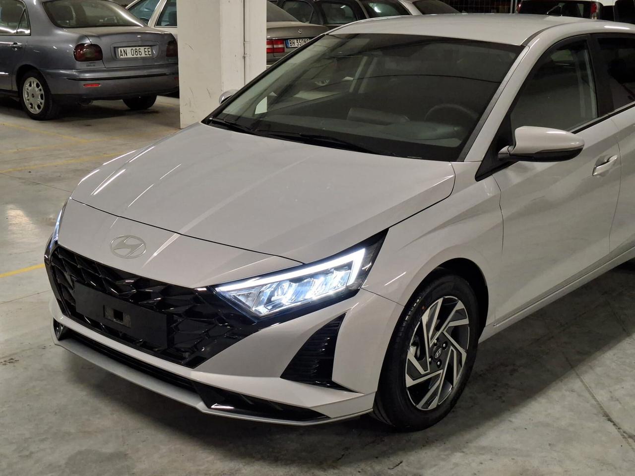 Hyundai i20 1000 T-GDi Connectline DCT Automatica Km. 0