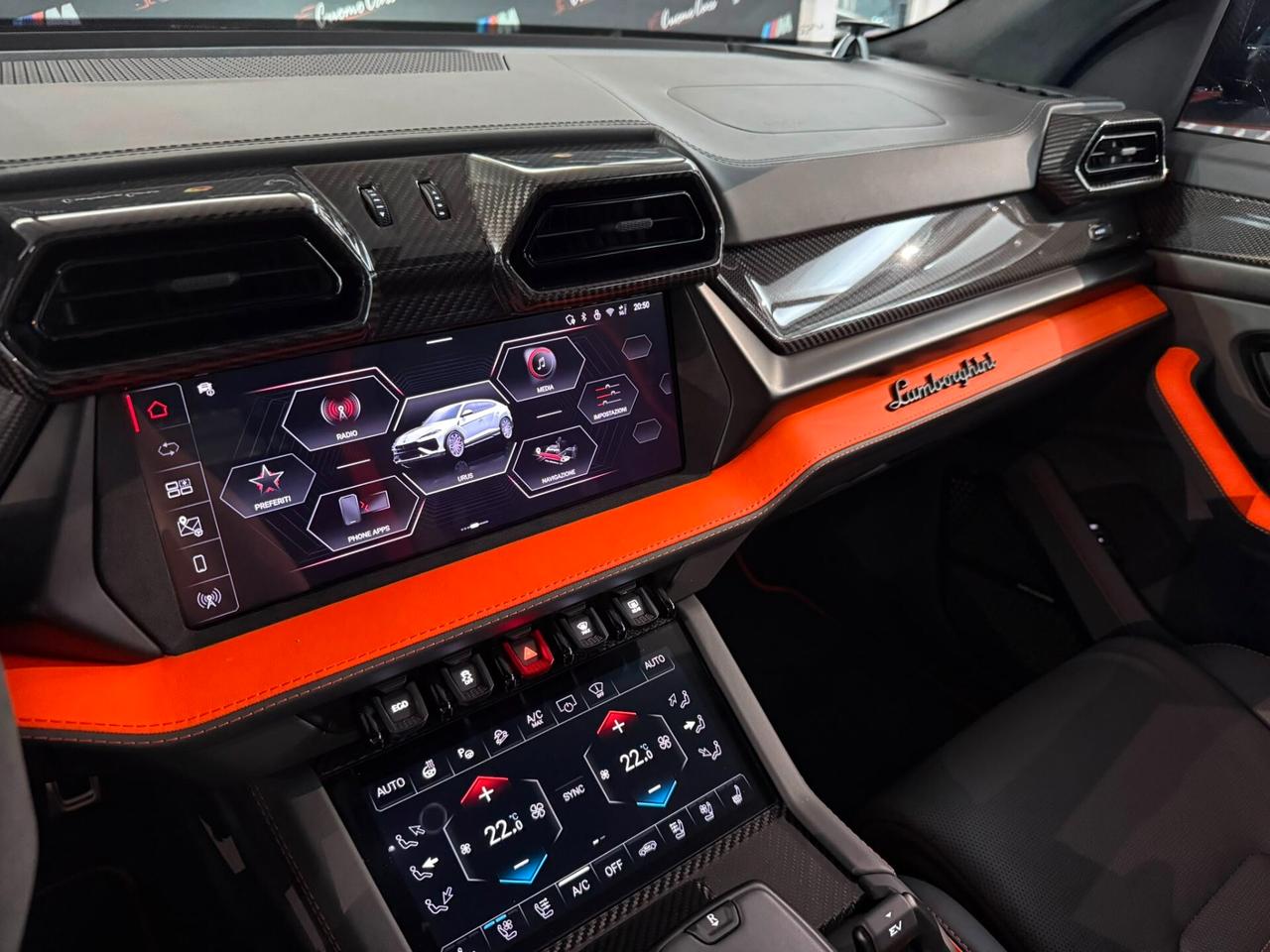Lamborghini Urus 4.0 SE