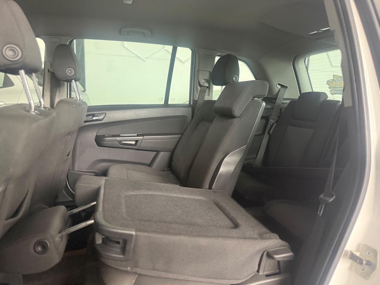 Opel Zafira 1.6 16V ecoM 150CV Turbo One