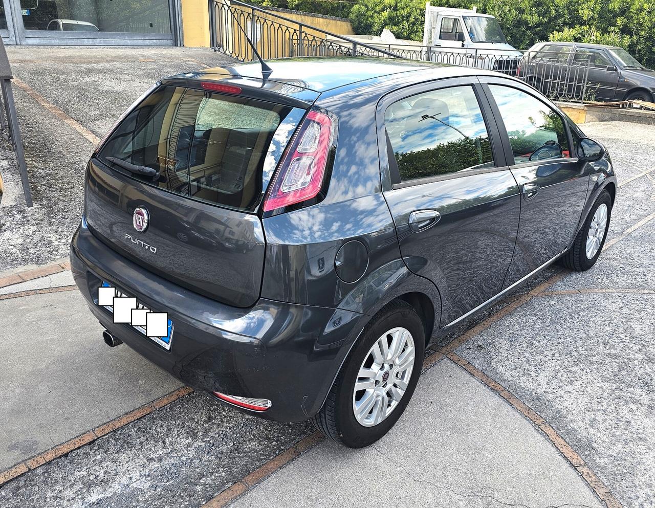 Fiat Punto 1.3 MJT II 95 CV Lounge TAGLIANDATA