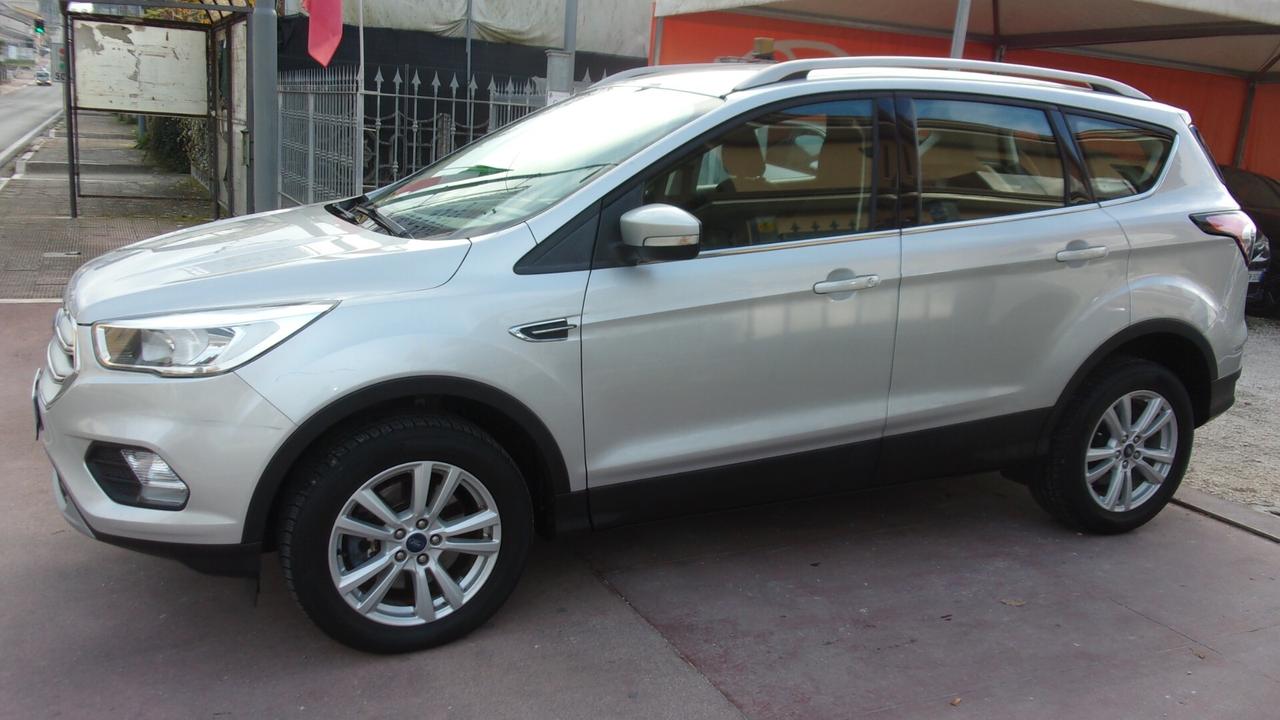 Ford Kuga 1.5 TDCI 120 CV S&S 2WD Titanium