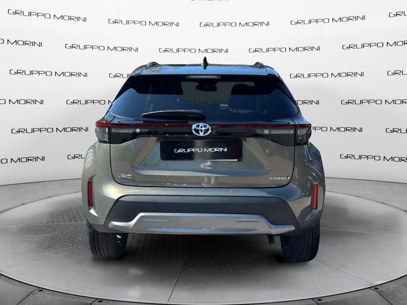 Toyota Yaris Cross 1.5H (116 CV) E-CVT Adventure con pacchetto Premiere