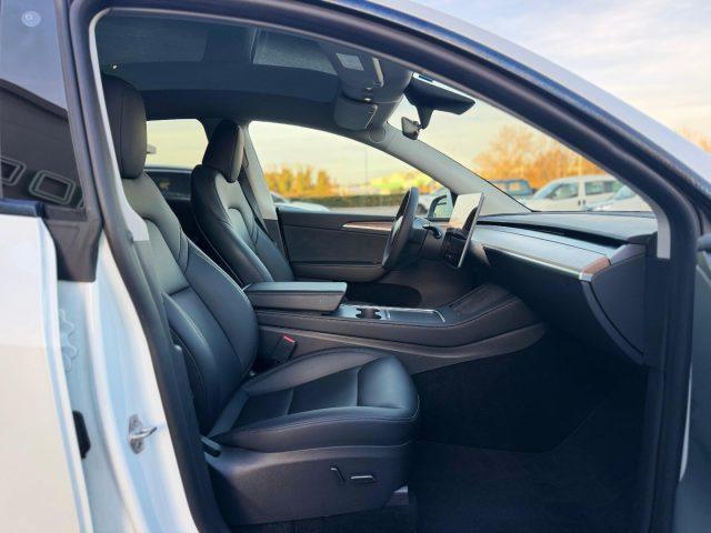 TESLA Model Y PERFORMANCE DUAL MOTOR AWD *UNIPROP*