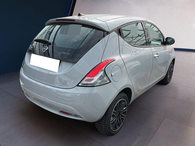 Lancia Ypsilon III 2021 1.0 firefly hybrid Gold s&s 70cv