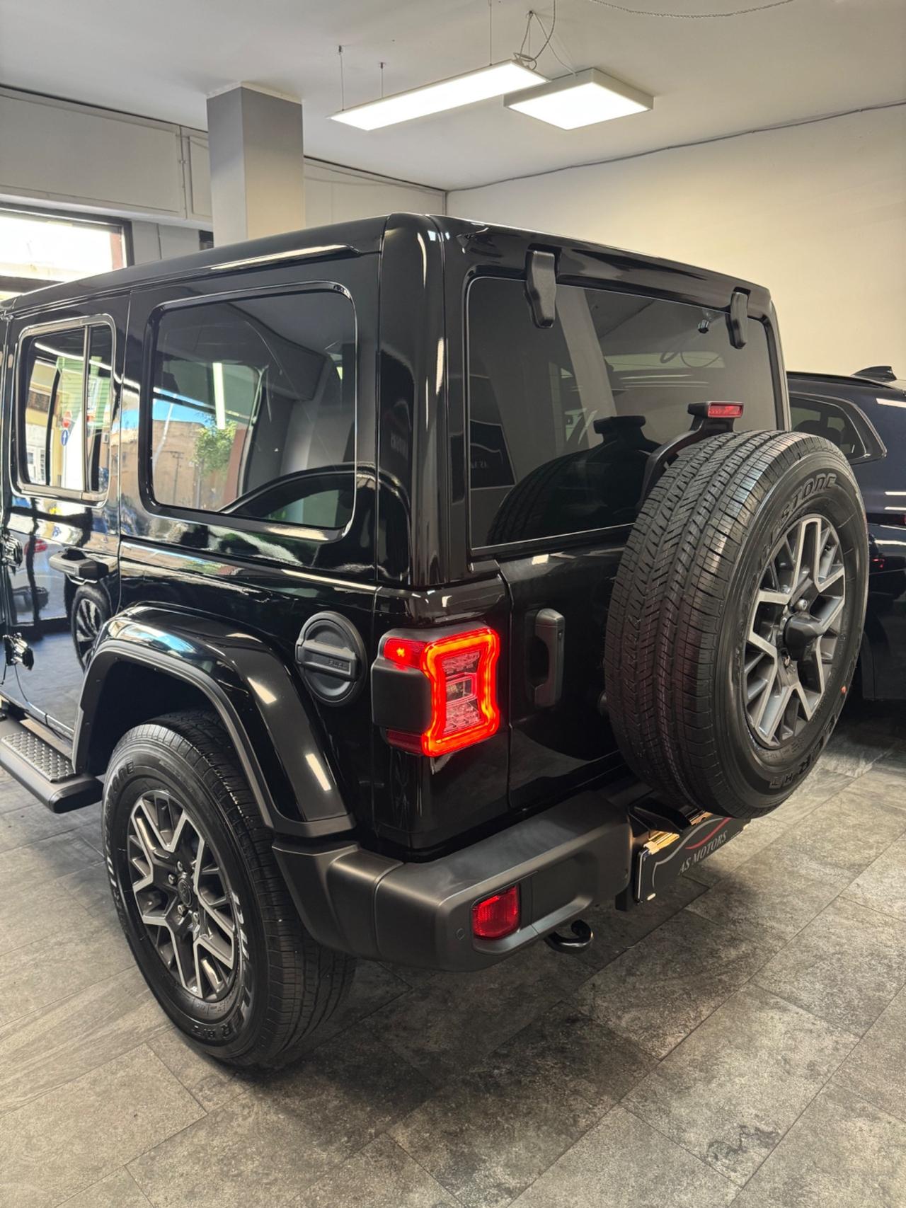 Jeep Wrangler Unlimited 2.0 Turbo 272 Cv Sahara