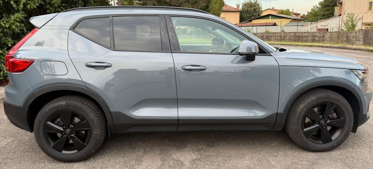 Volvo XC40 D3 AWD Geartronic Business - PROMO - CON FINANZIAMENTO