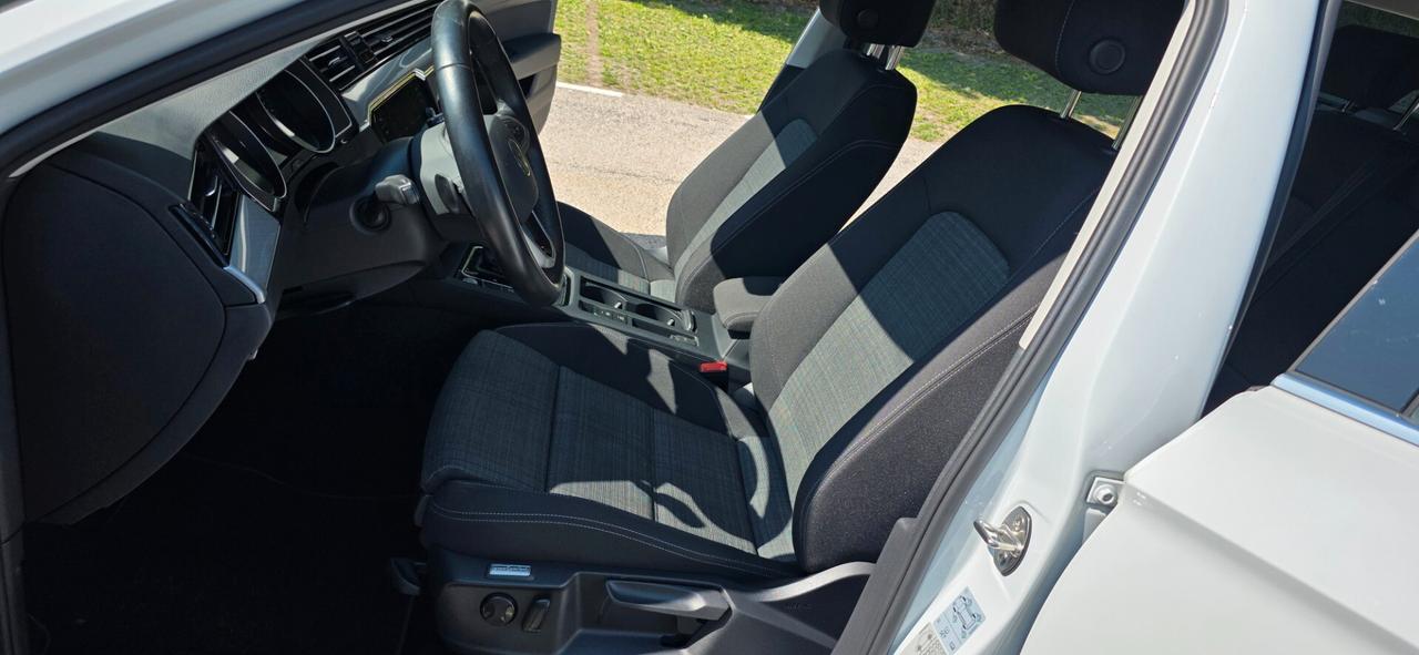Volkswagen Passat Variant 2.0 TDI SCR EVO DSG Business