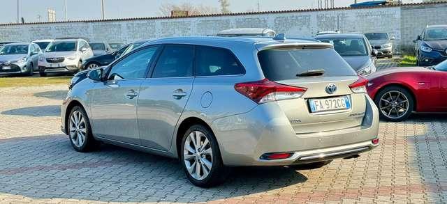 Toyota Auris Touring Sports 1.8h Lounge cvt