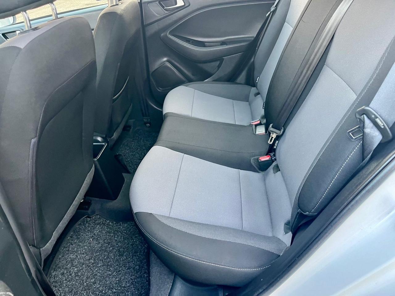 Hyundai i20 1.2gpl 2018 143.000km euro6 perfetta