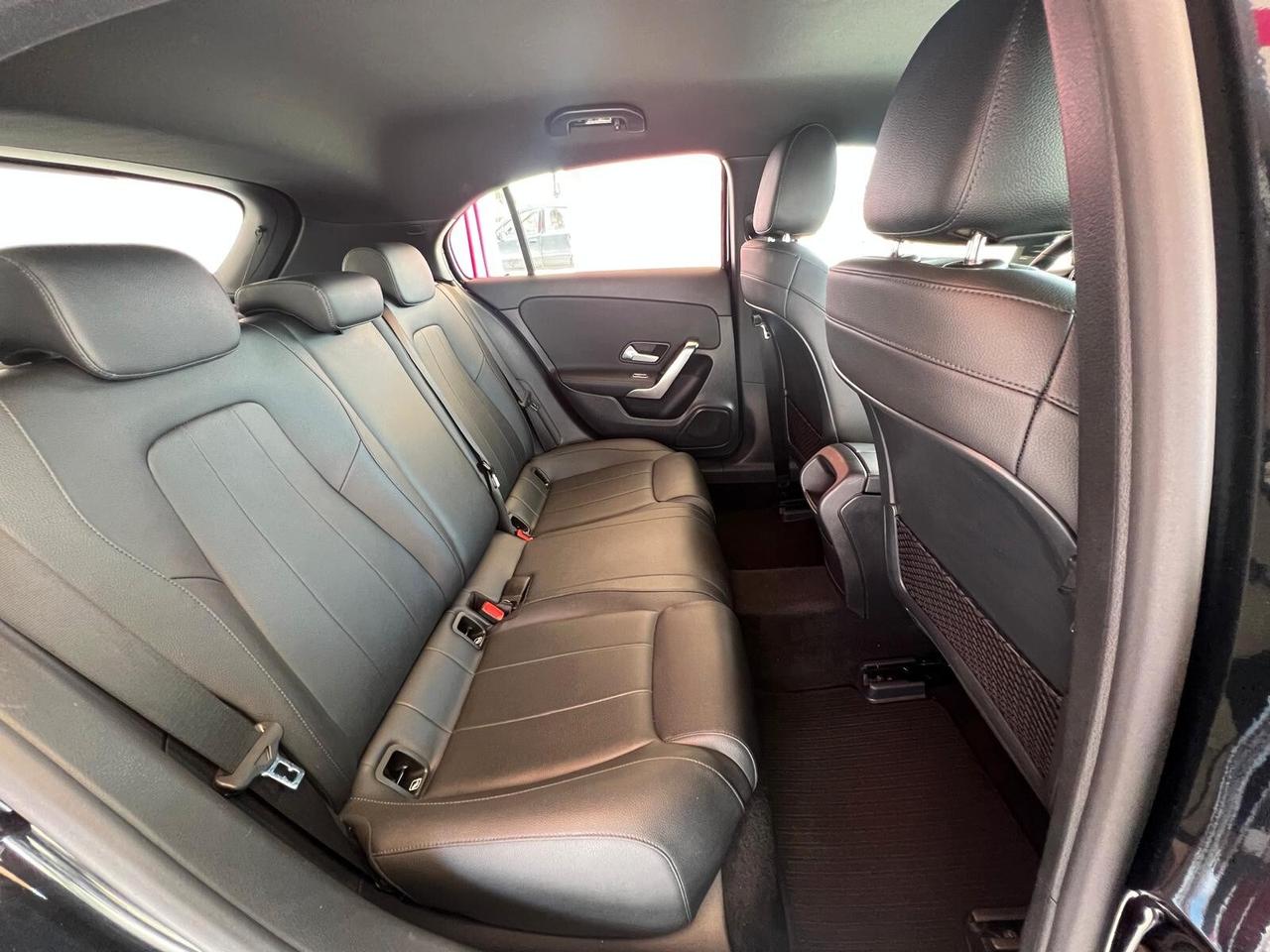 MERCEDES Classe A (W177) A 180 d Automatic ...
