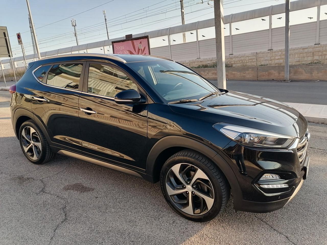 Hyundai Tucson 1.7 CRDi DCT Xpossible AUTOMATICO