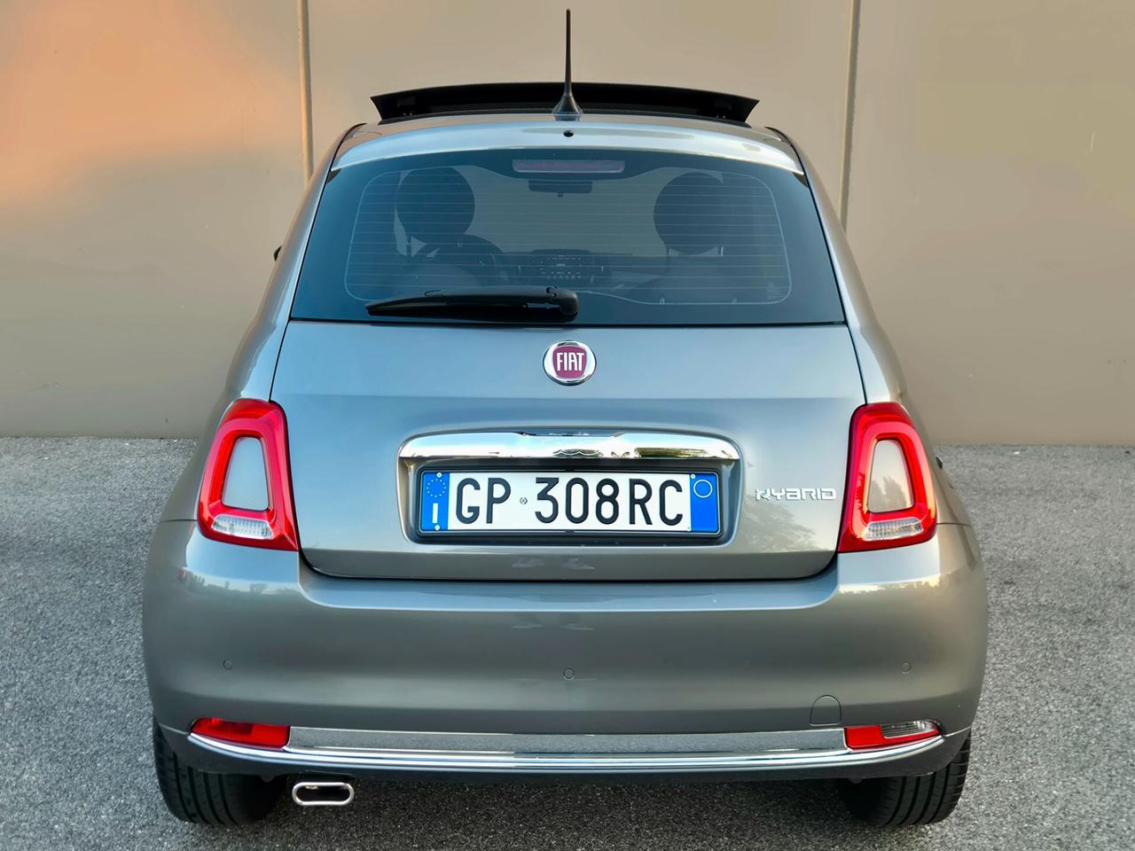 Fiat 500 1.0 Hybrid Dolcevita