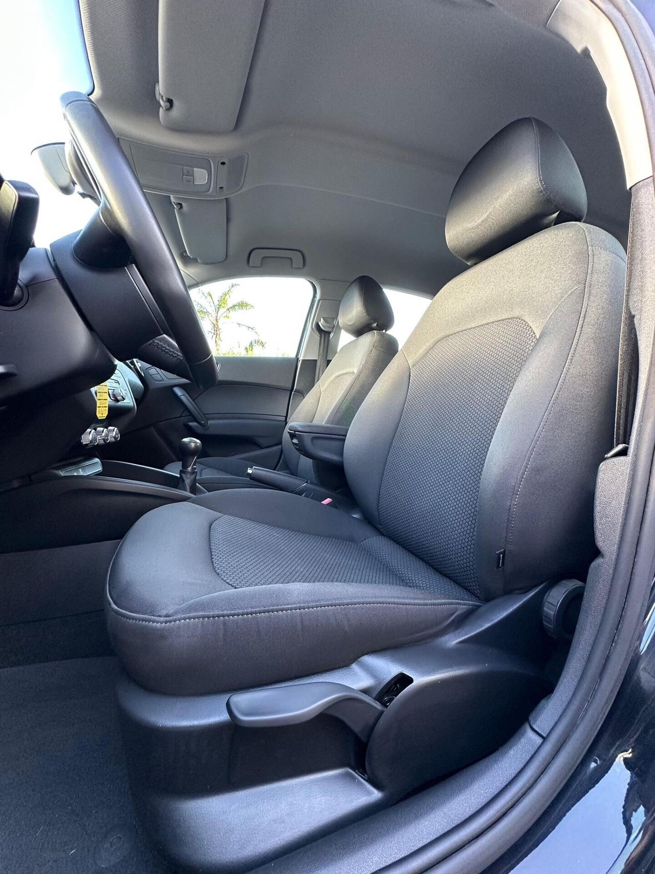 Audi A1 Sportback 1.6 TDI 90CV S-LINE