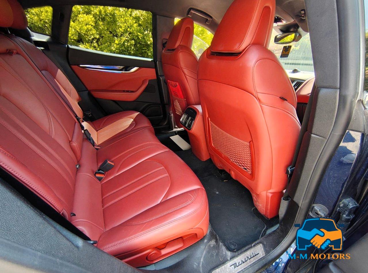 Maserati Levante 3.0 V6 Gransport 275cv auto