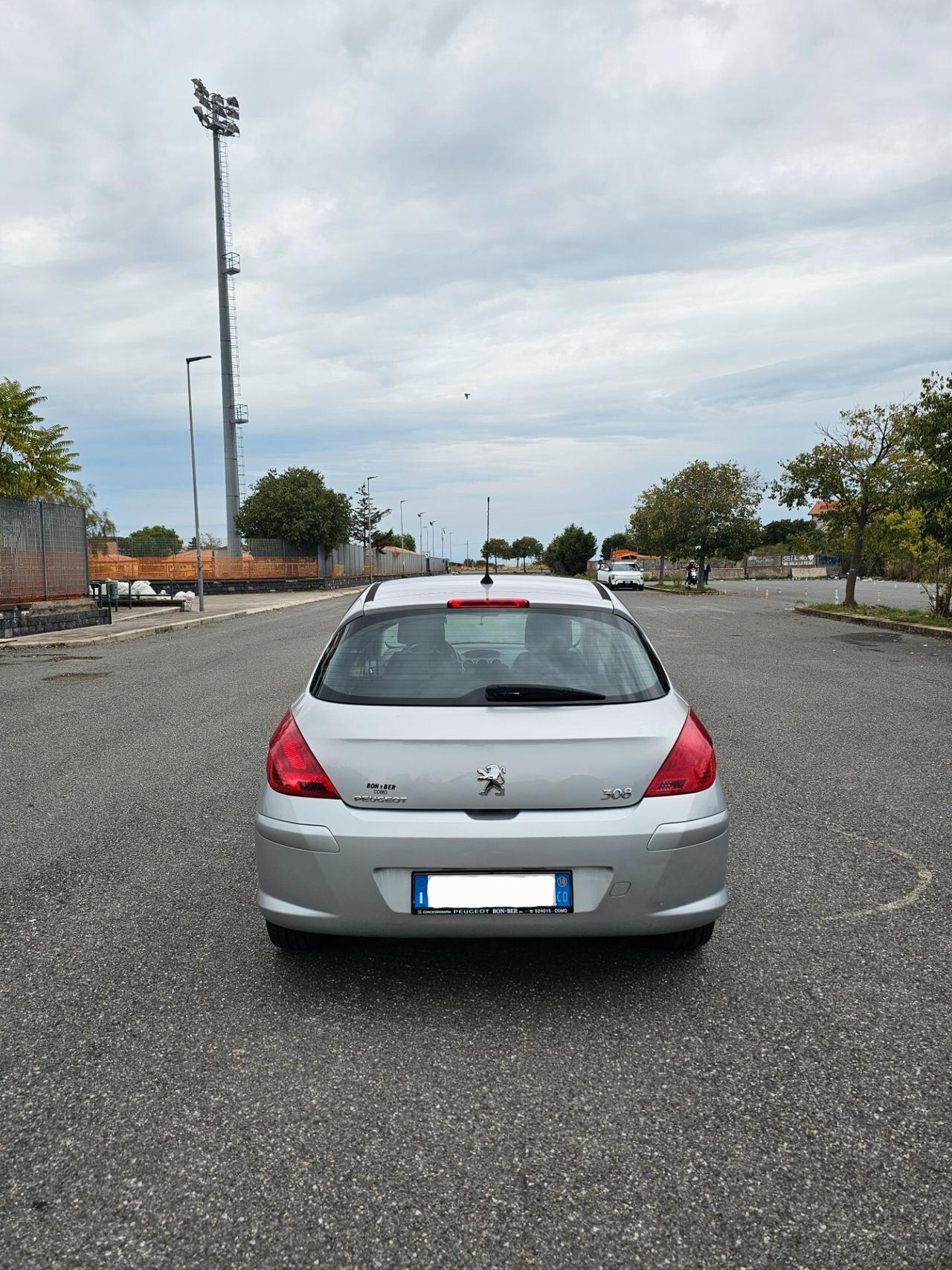Peugeot 308 1.6 8V HDi 112CV 5p. Business