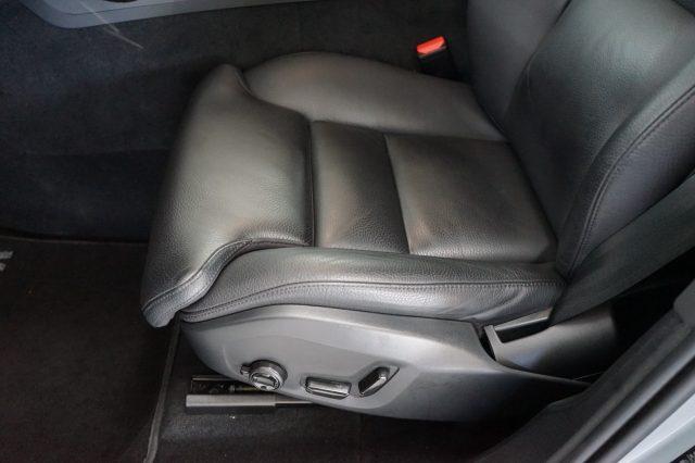 VOLVO XC60 T6 Recharge Plug-in Hybrid AWD automatico Plus Dar