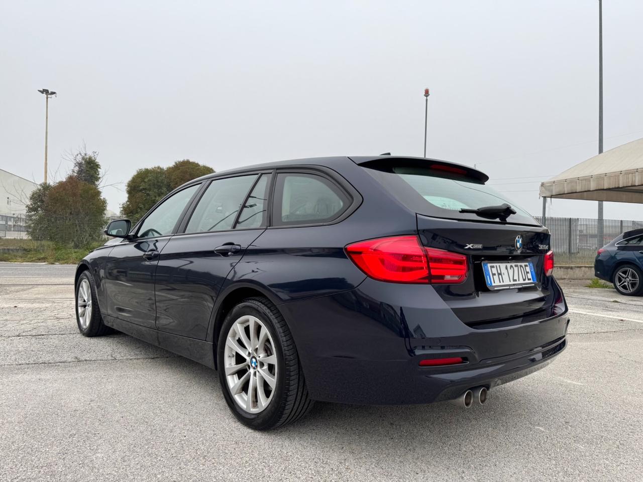 BMW 320d Automatic Touring XDRIVE - Navi 17