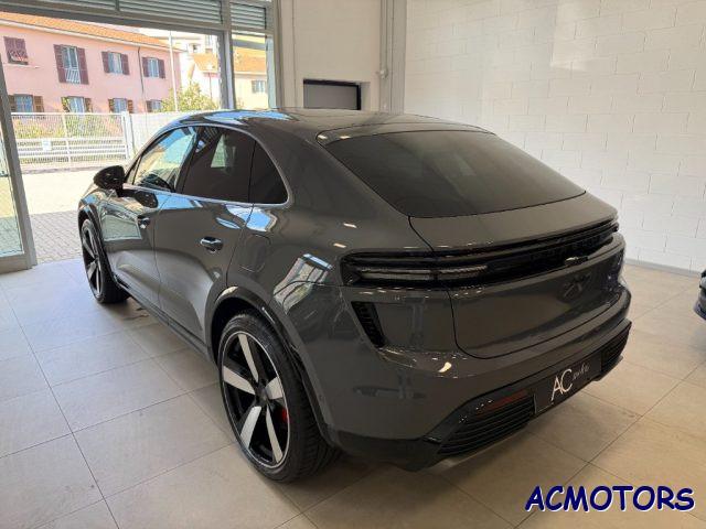 PORSCHE Macan Ev Turbo