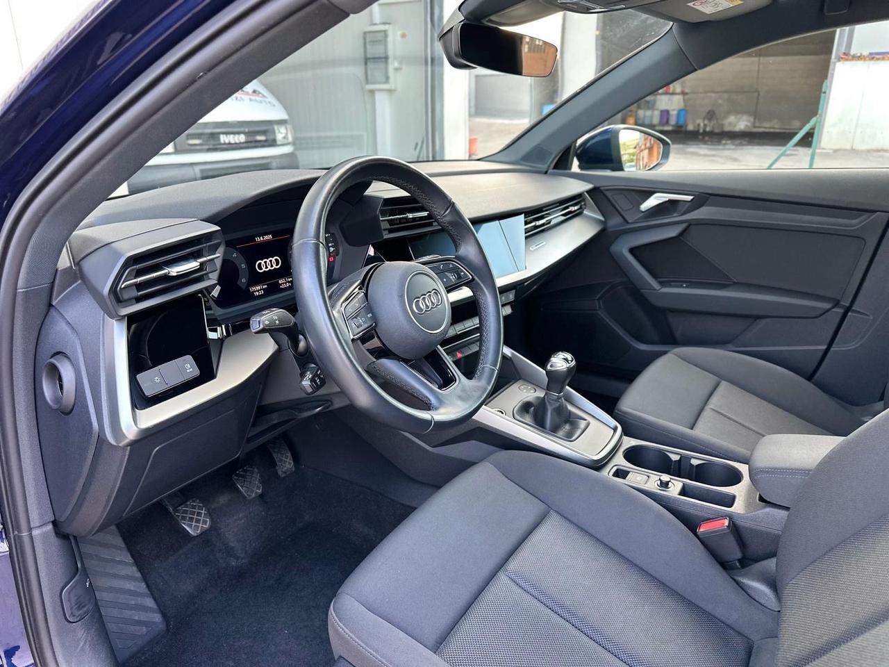 Audi A3 SPB 30 TDI Business Advanced