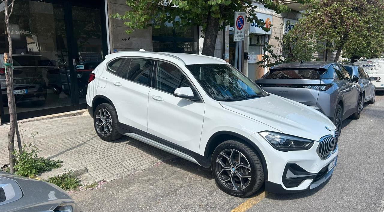 Bmw X1 sDrive18d xLine