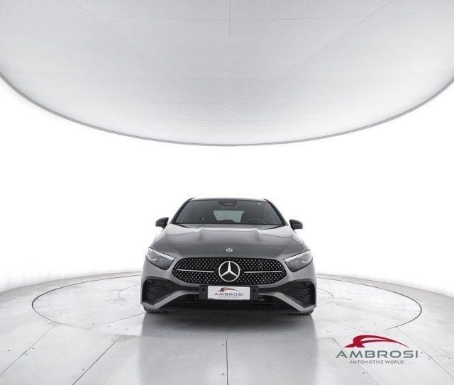 MERCEDES-BENZ A 180 180 d AMG Line Premium Plus auto