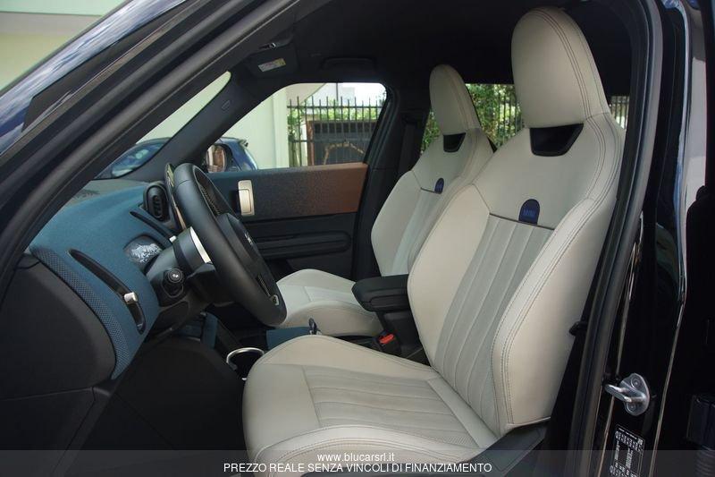 MINI Mini Countryman U25 Mini C Countryman Favoured
