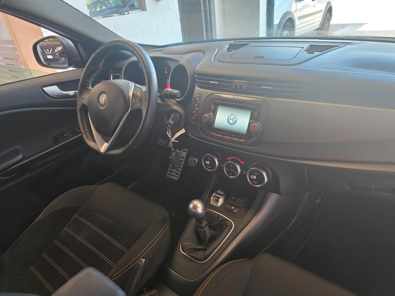 Alfa Romeo Giulietta 1.6 JTDm 120 CV Super Launch Edition