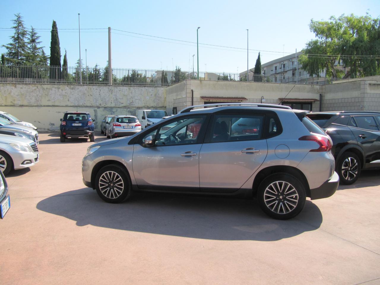 Peugeot 2008 BlueHDi 100 Active
