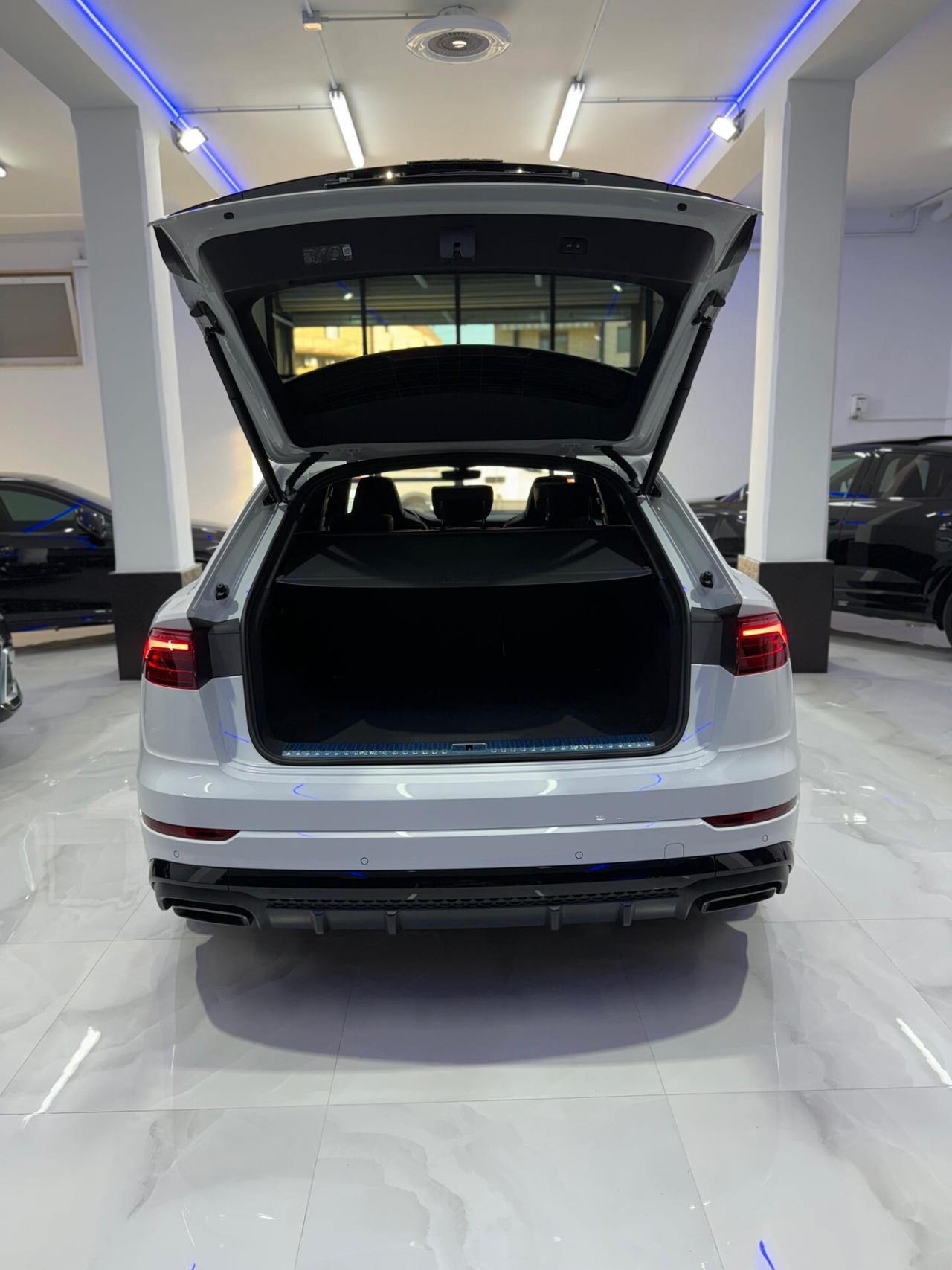 Audi Q8 SUV 50 TDI 286 CV quattro tiptronic S line edition