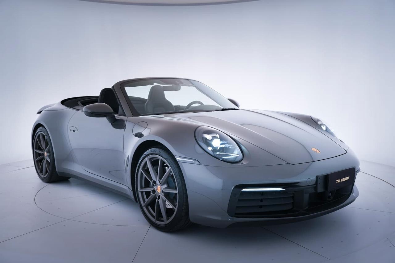 Porsche 911 Cabrio 3.0 Carrera auto
