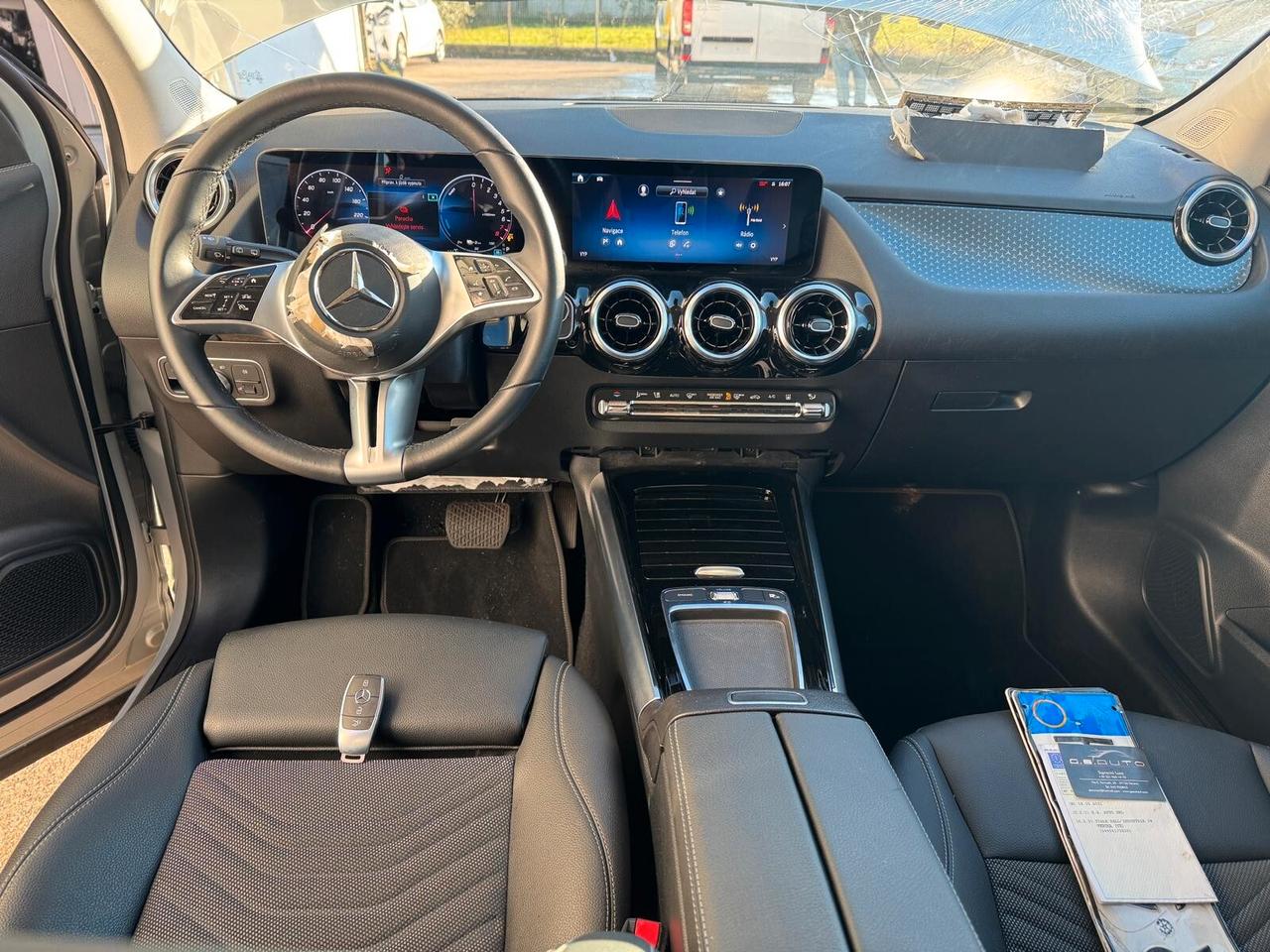Mercedes-Benz GLA 250 e phev auto INCIDENTATA