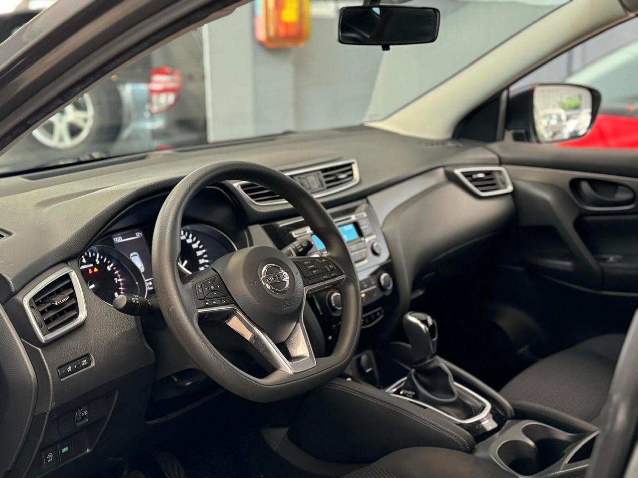 Nissan Qashqai 1.2 DIG-T Tekna 115cv Xtronic UNICO PROPRIETARIO!PREZZO REALE!Garanzia 12 mesi!