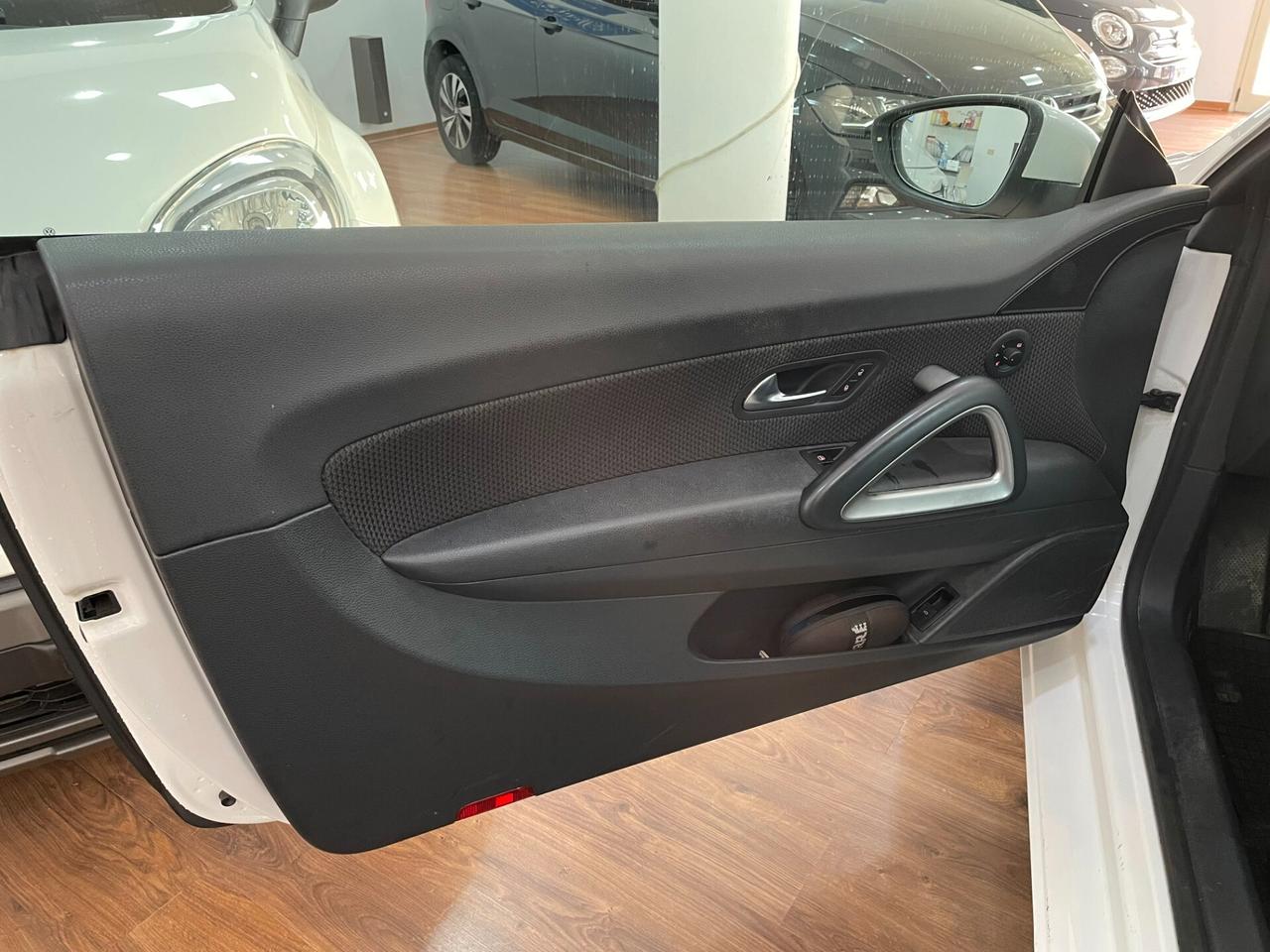 VOLKSWAGEN SCIROCCO 1.4 TSI 122CV - Giugno 2010