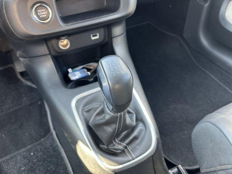 Citroën C3 PureTech 83 Shine Pack INTERNI PELLE+NAVI+CAMERA