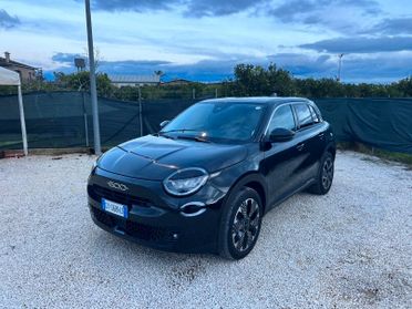 Fiat 600 Hybrid 110 CV DCT MHEV La Prima