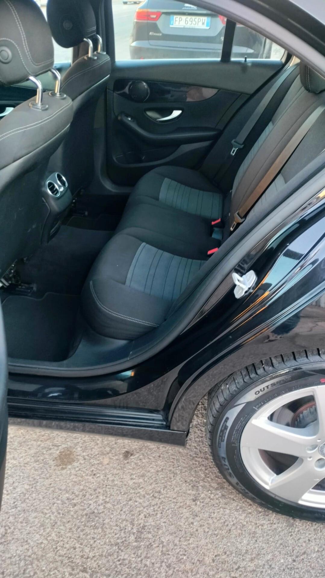 Mercedes-benz C 200 d Auto Premium
