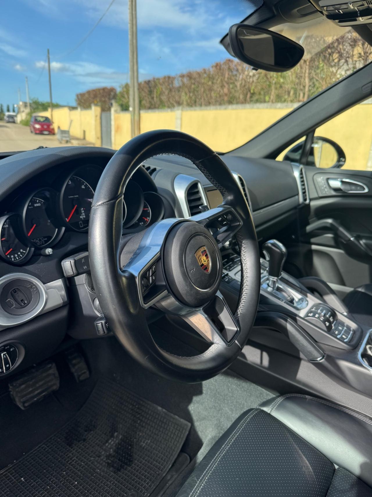 Porsche Cayenne 3.0 Diesel Platinum Edition